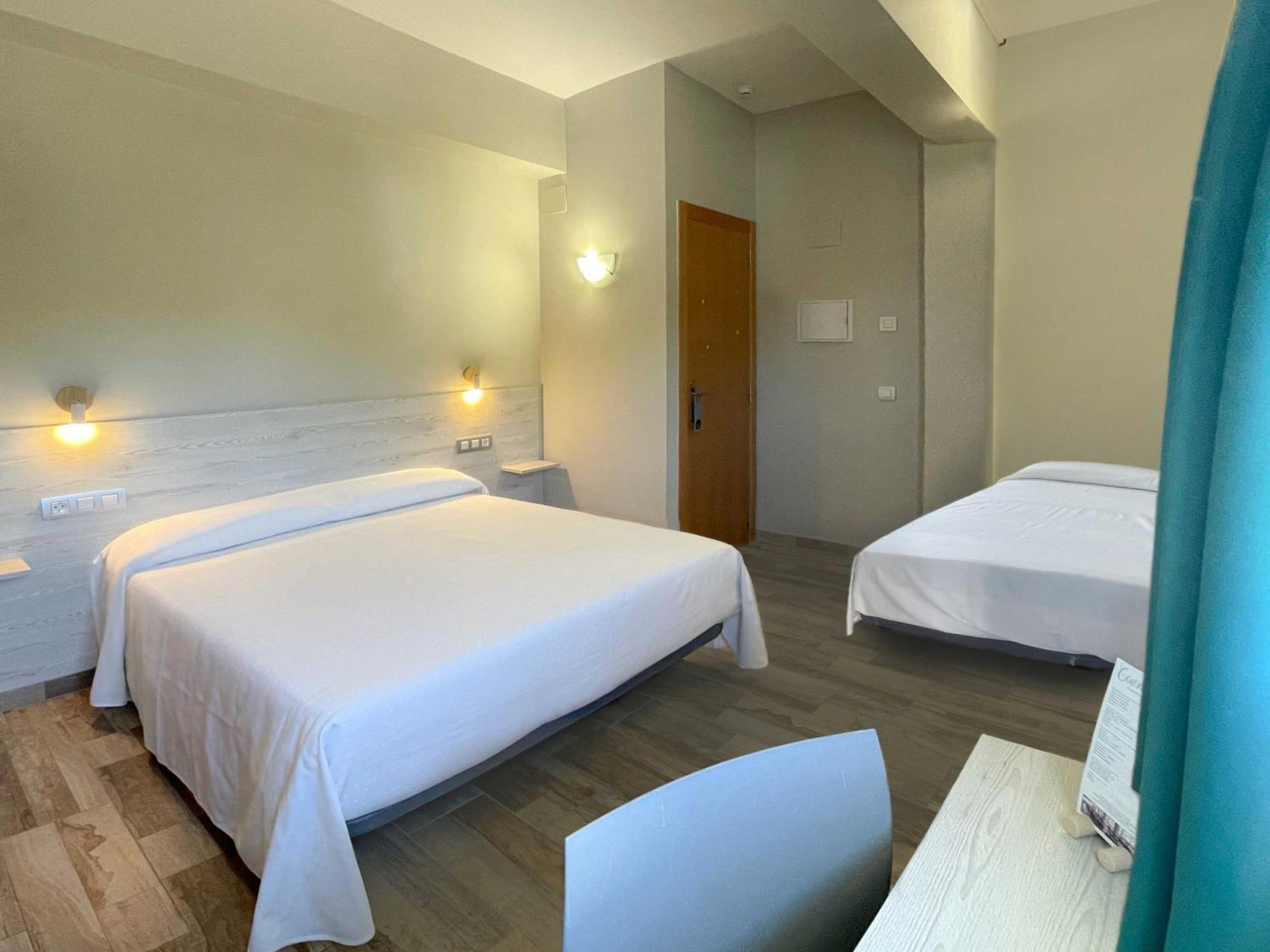 Te Mana Hotel Торребланка Екстер'єр фото